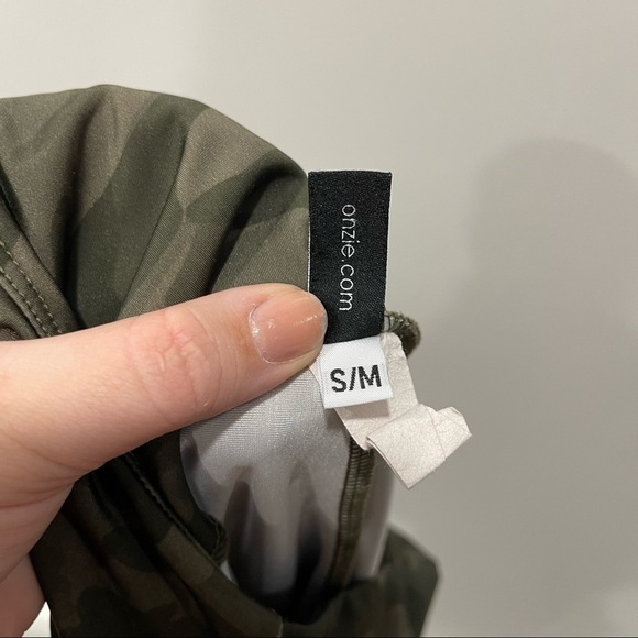 Onzie Flow High Rise Long Moss Green Leggings Small / Medium S/M - Picture 7 of 9